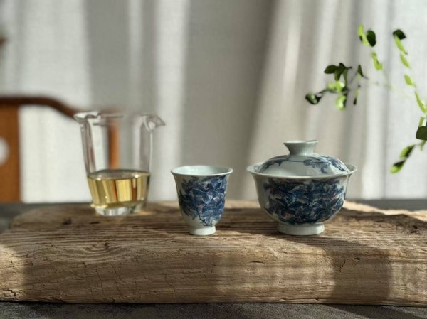 国荣配资 存小分量的白茶，对比存整箱白茶，会有明显差距吗？对比数据来了